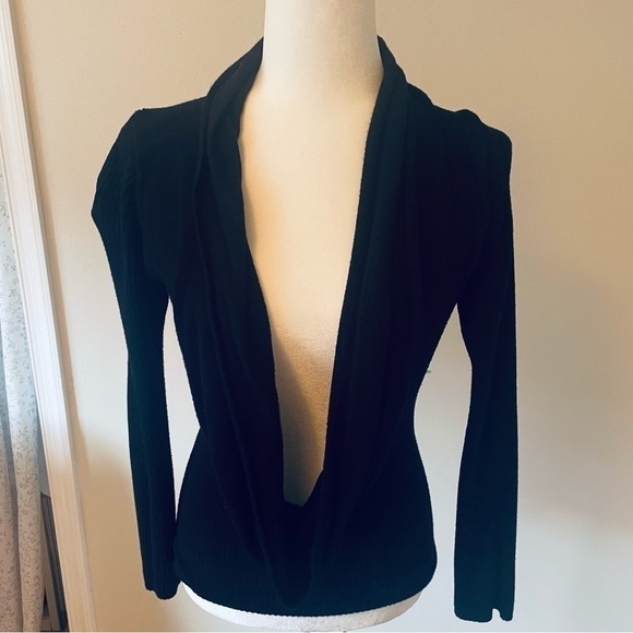 Black Long Sleeve Open Top Draped Women’s Size S - Picture 10 of 11